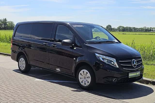 Mercedes-Benz Vito (2022) thumbnail 4