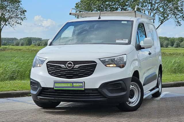 Opel Combo (2020) thumbnail 1