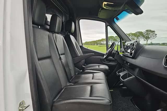 Mercedes-Benz Sprinter (2018) thumbnail 6