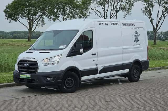 Ford Transit (2019) thumbnail 2