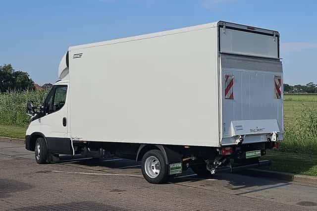 Iveco Daily (2022) thumbnail 5