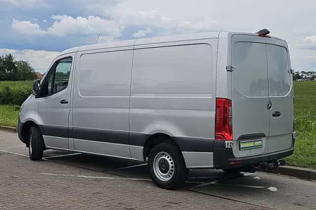 Mercedes-Benz Sprinter (2021) thumbnail 5