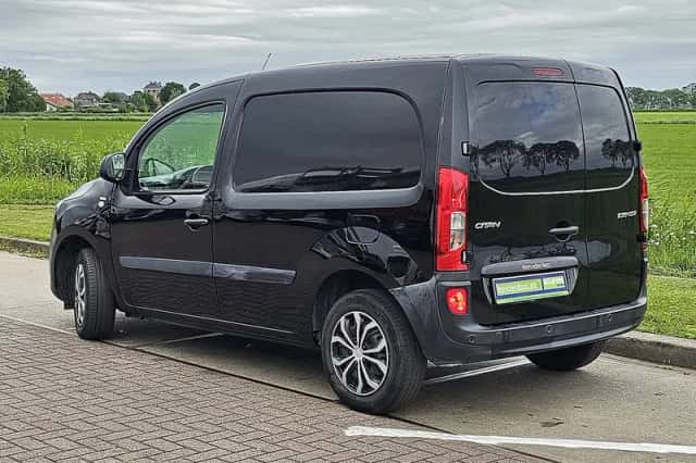 Mercedes-Benz Citan (2021) thumbnail 5