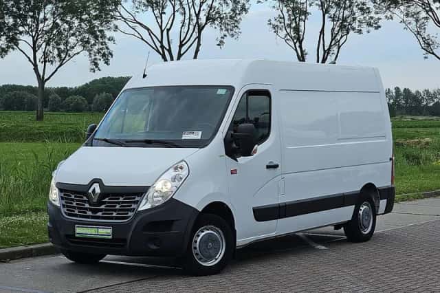 Renault Master (2019) thumbnail 2