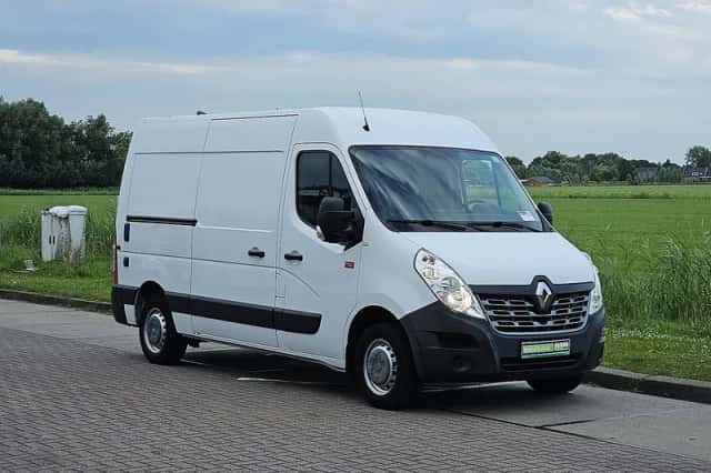 Renault Master (2019) thumbnail 4