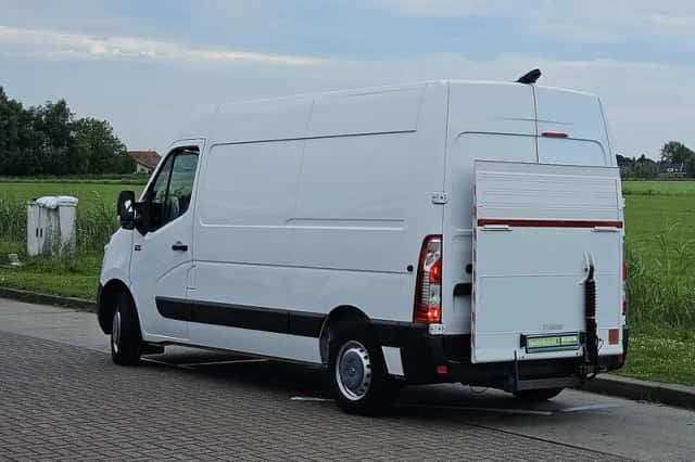 Renault Master (2019) thumbnail 5