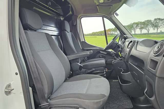 Renault Master (2019) thumbnail 6