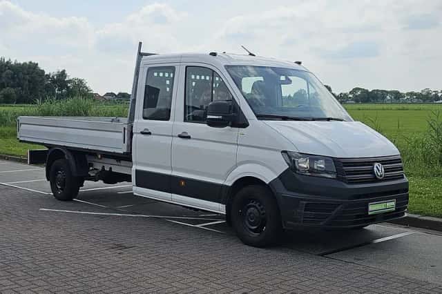 Volkswagen Crafter (2023) thumbnail 4