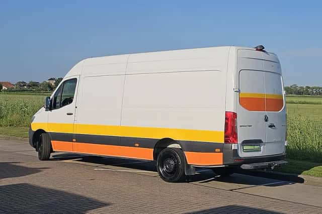 Mercedes-Benz Sprinter (2018) thumbnail 5