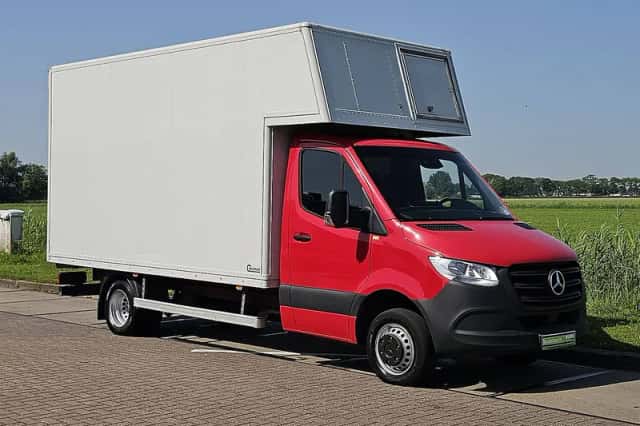 Mercedes-Benz Sprinter (2022) thumbnail 4