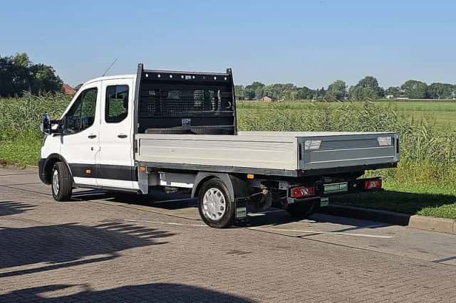 Ford Transit (2019) thumbnail 5
