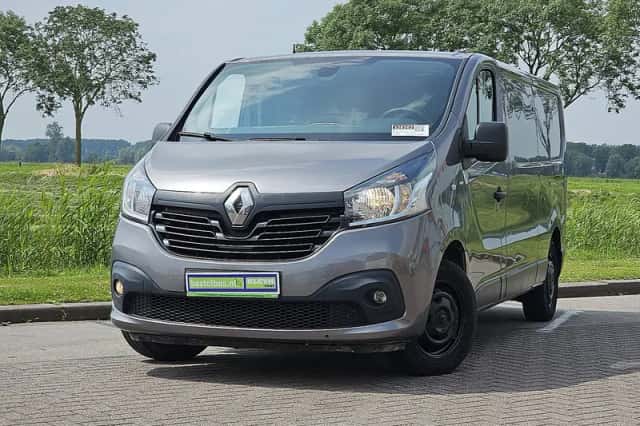 Renault Trafic (2019) thumbnail 1