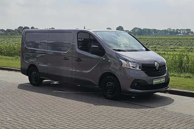 Renault Trafic (2019) thumbnail 4