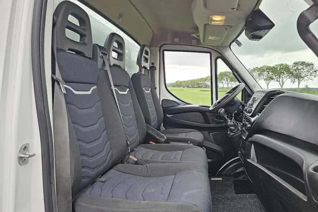 Iveco Daily (2021) thumbnail 6