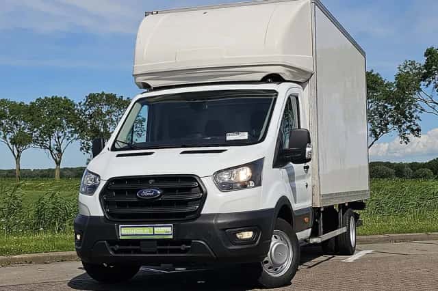 Ford Transit (2022) thumbnail 1