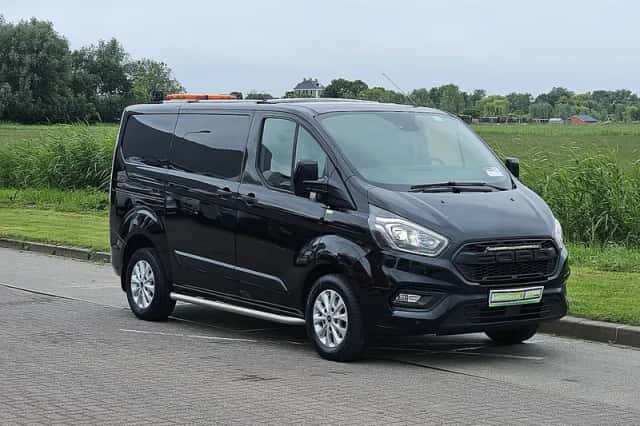 Ford Transit (2020) thumbnail 4