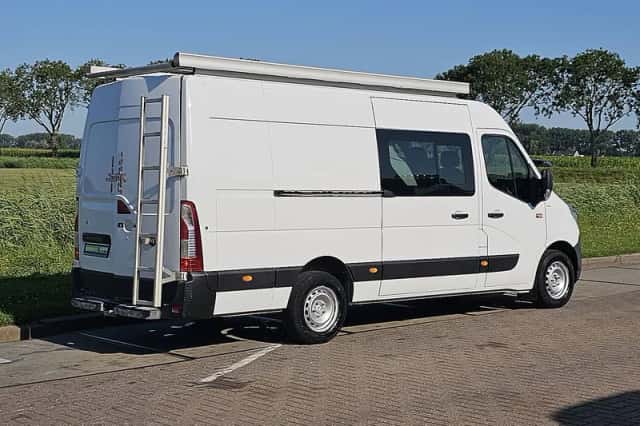 Renault Master (2018) thumbnail 3