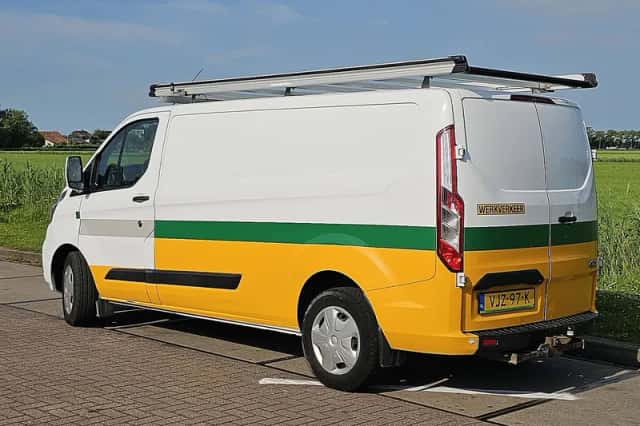 Ford Transit (2021) thumbnail 5