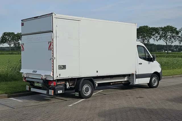 Mercedes-Benz Sprinter (2020) thumbnail 3