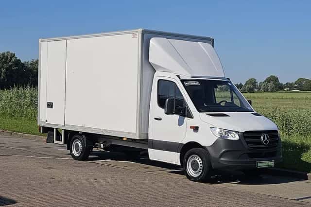 Mercedes-Benz Sprinter (2022) thumbnail 4