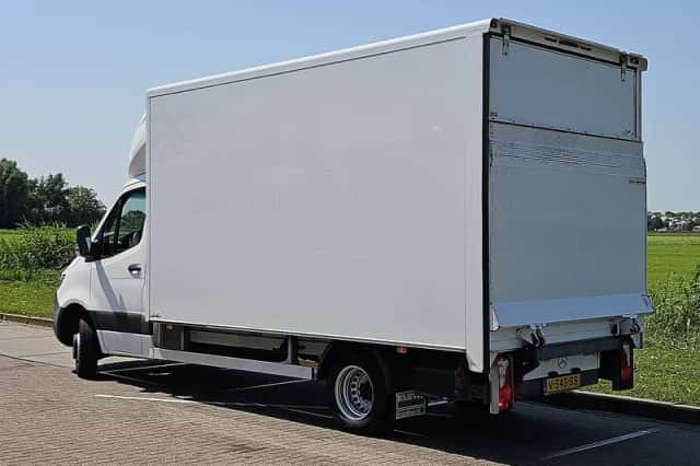 Mercedes-Benz Sprinter (2018) thumbnail 5