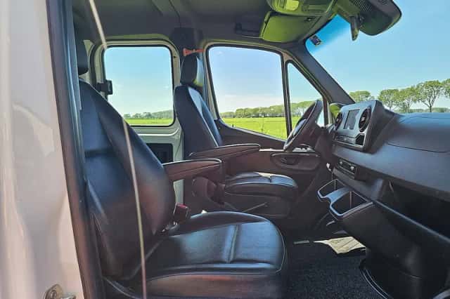 Mercedes-Benz Sprinter (2019) thumbnail 6