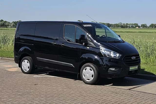 Ford Transit (2021) thumbnail 4