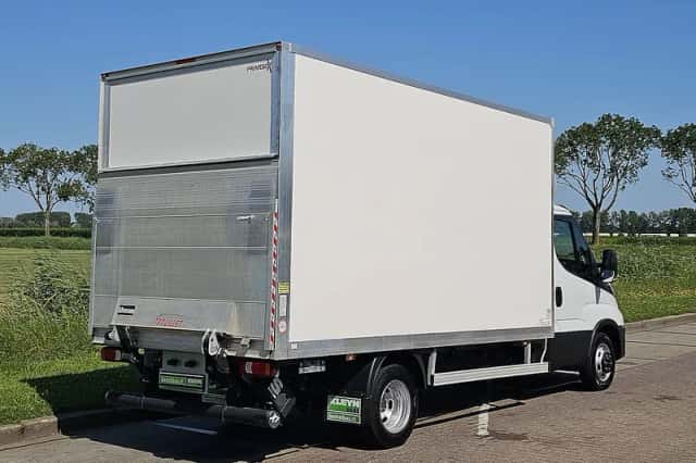 Iveco Daily (2023) thumbnail 3