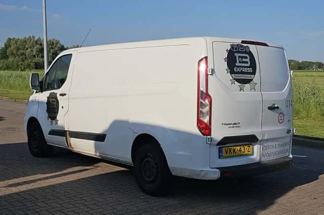 Ford Transit (2018) thumbnail 5