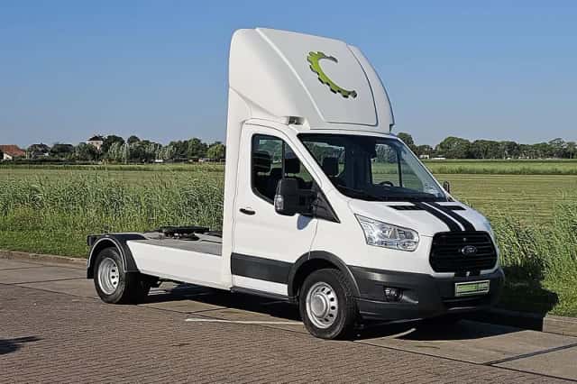 Ford Transit (2019) thumbnail 4