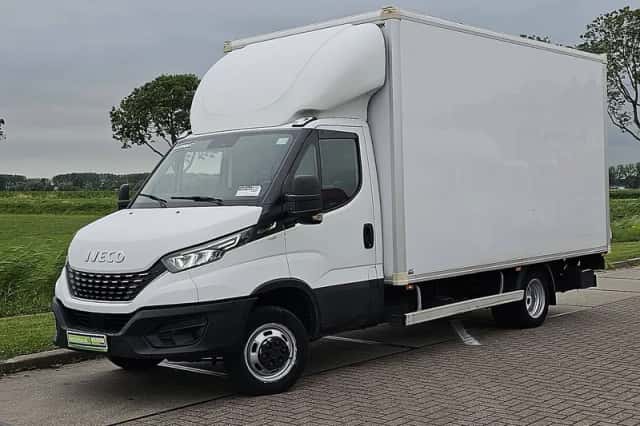Iveco Daily (2021) thumbnail 2