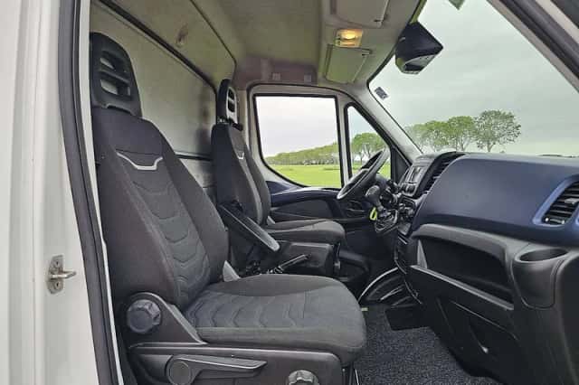 Iveco Daily (2021) thumbnail 6