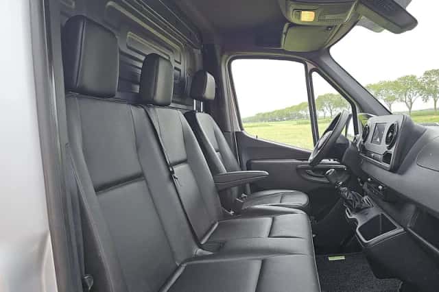 Mercedes-Benz Sprinter (2020) thumbnail 6