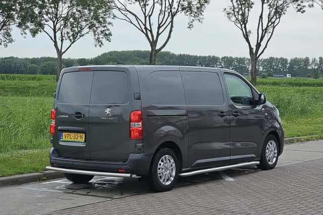 Peugeot E-Expert (2022) thumbnail 3