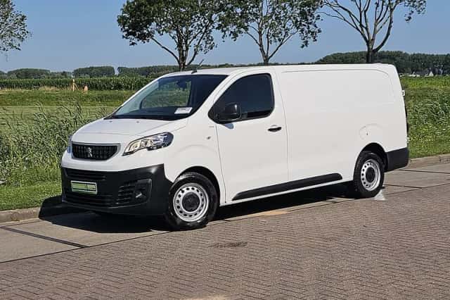 Peugeot Expert (2021) thumbnail 2