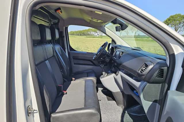 Peugeot Expert (2021) thumbnail 6