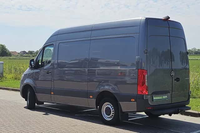 Mercedes-Benz Sprinter (2021) thumbnail 5