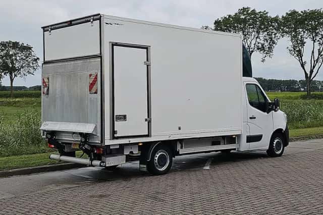 Renault Master (2021) thumbnail 3