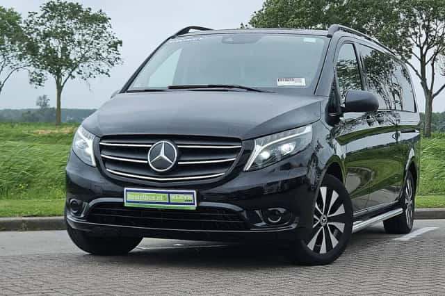Mercedes-Benz eVito (2023) thumbnail 1