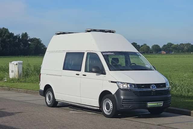 Volkswagen Transporter (2020) thumbnail 4