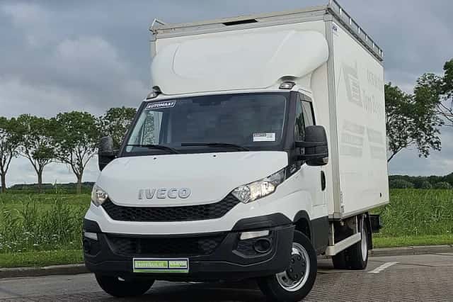 Iveco Daily (2015) thumbnail 1