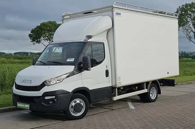 Iveco Daily (2015) thumbnail 2