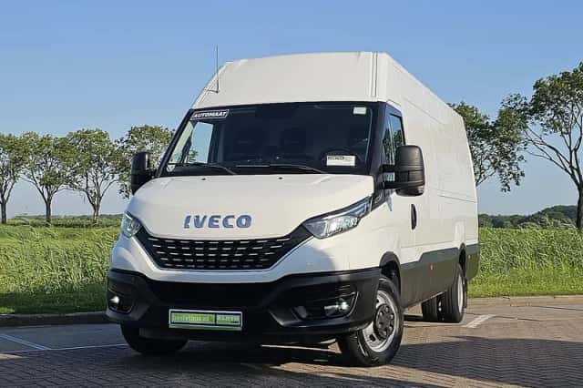 Iveco Daily (2021) thumbnail 1