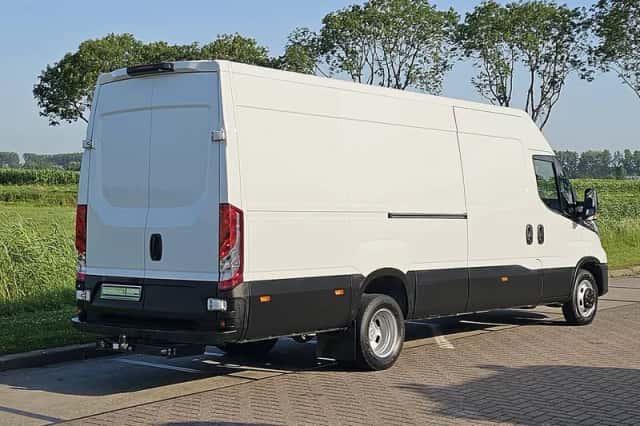 Iveco Daily (2021) thumbnail 3