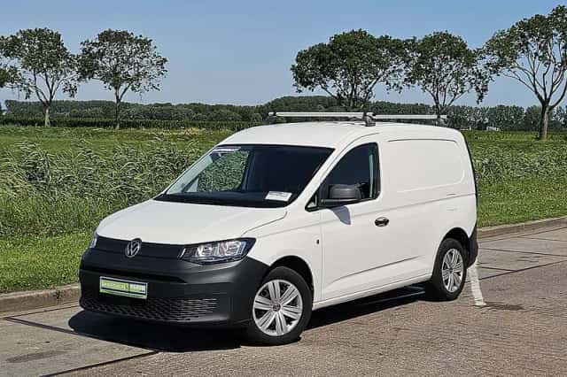 Volkswagen Caddy (2022) thumbnail 2