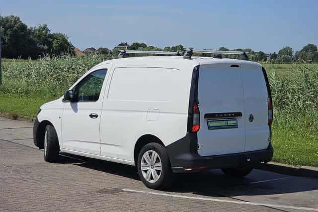 Volkswagen Caddy (2022) thumbnail 5