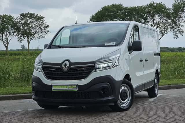 Renault Trafic (2021) thumbnail 1