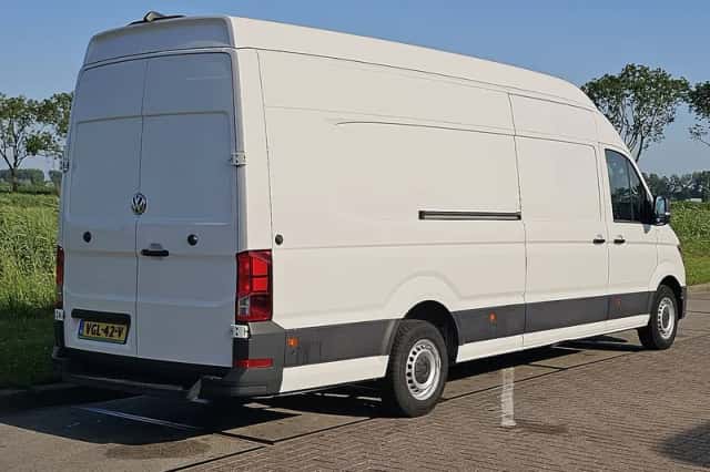 Volkswagen Crafter (2020) thumbnail 3