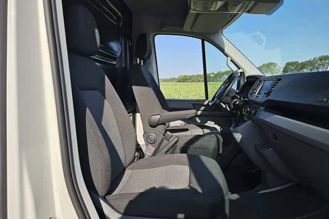 Volkswagen Crafter (2020) thumbnail 6