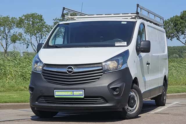 Opel Vivaro (2019) thumbnail 1